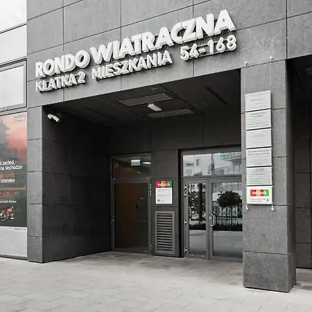 Apartament Large In Rondo Wiatraczna By Renters *