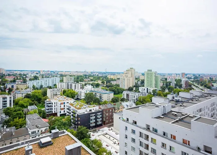 Large In Rondo Wiatraczna By Renters * Warszawa